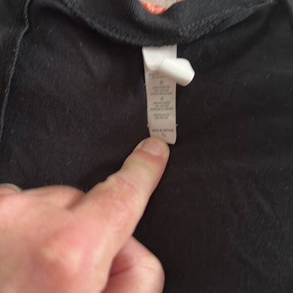 Notorious RBG black t-shirt - Picture 3 of 5